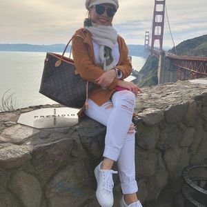 Meet your Posher, Dulce